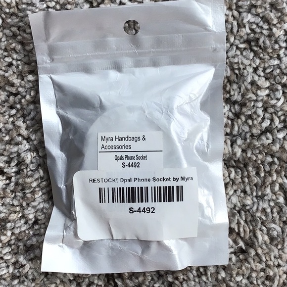 OPAL PHONE SOCKET - NWT - Picture 4 of 4